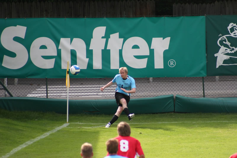 gal/Stadtturnier2007 - Spiel um Platz3 gegen Ahrntal/2007-08-12 SVR gg. SSV Ahrntal beim Stadtrurnier 090.jpg